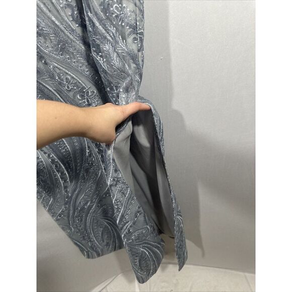 NEW $278 JS Collections [ 18‎ ] Rosalynn Embroidered V-Neck Column Gown S1326 - Picture 13 of 16